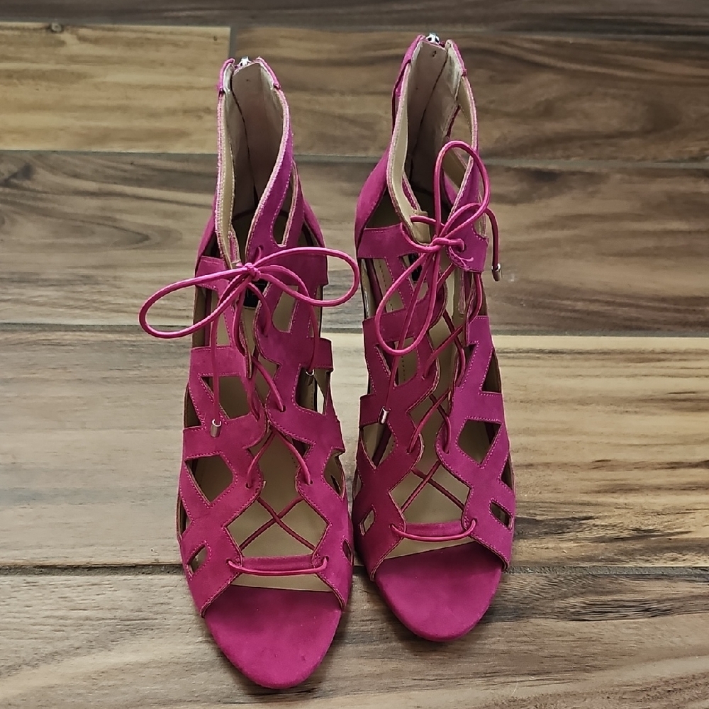 G.I.L.I. Fuchsia Lace-Up Heels